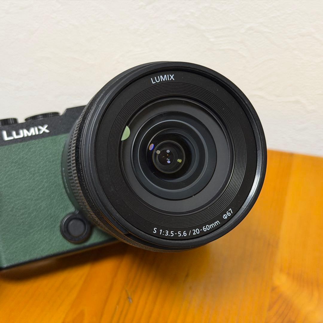 【箱無し/美品】LUMIX S9＆ルミックス S 20-60mm/3.5-5.6