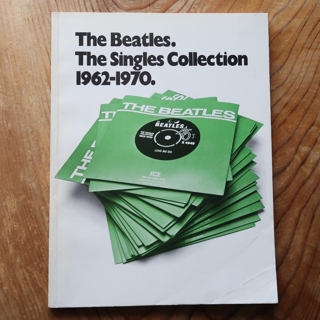 セール！ 洋楽譜　 ビートルズ　シングルコレクション 1962-70 ビートルズ～1962－1966 (Guitar Recorded Versions)／The