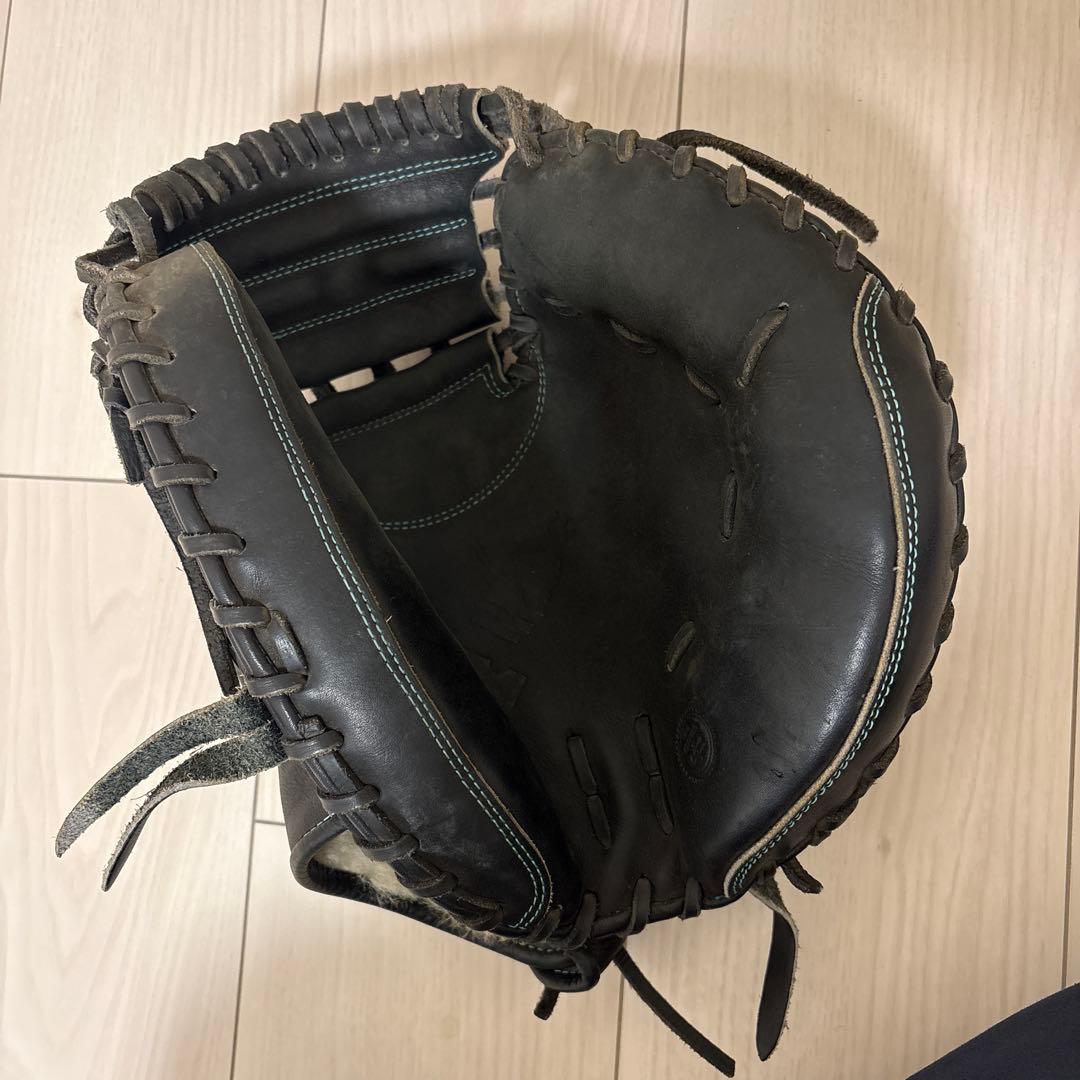 ヤバイ ブラック 軟式グローブ