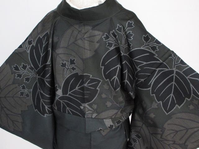 未着用に近い！美品＊7マルキ＊本場大島紬＊インパクト大＊訪問着