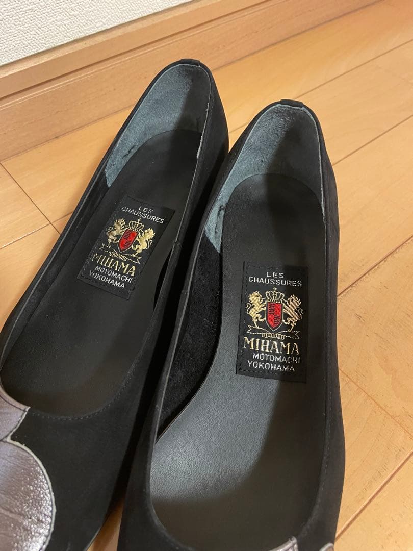 ふかわ様専用 超美品❤️MIHAMA 花モチーフ フラットシューズ