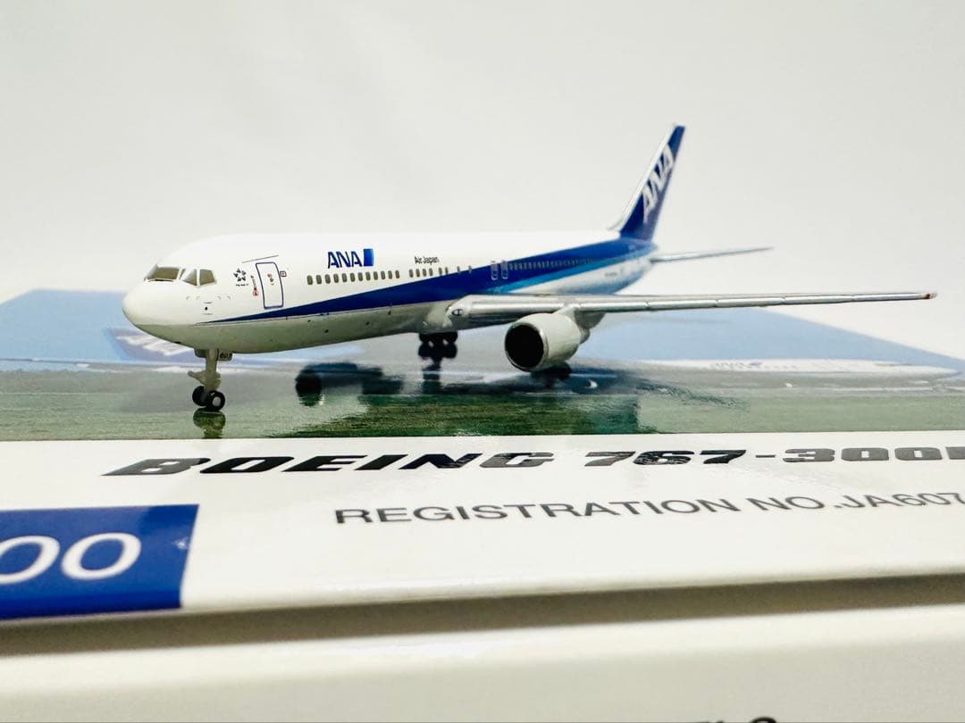 全日空1/500 B767-300ER NH50026 /747 NH50025 - メルカリ