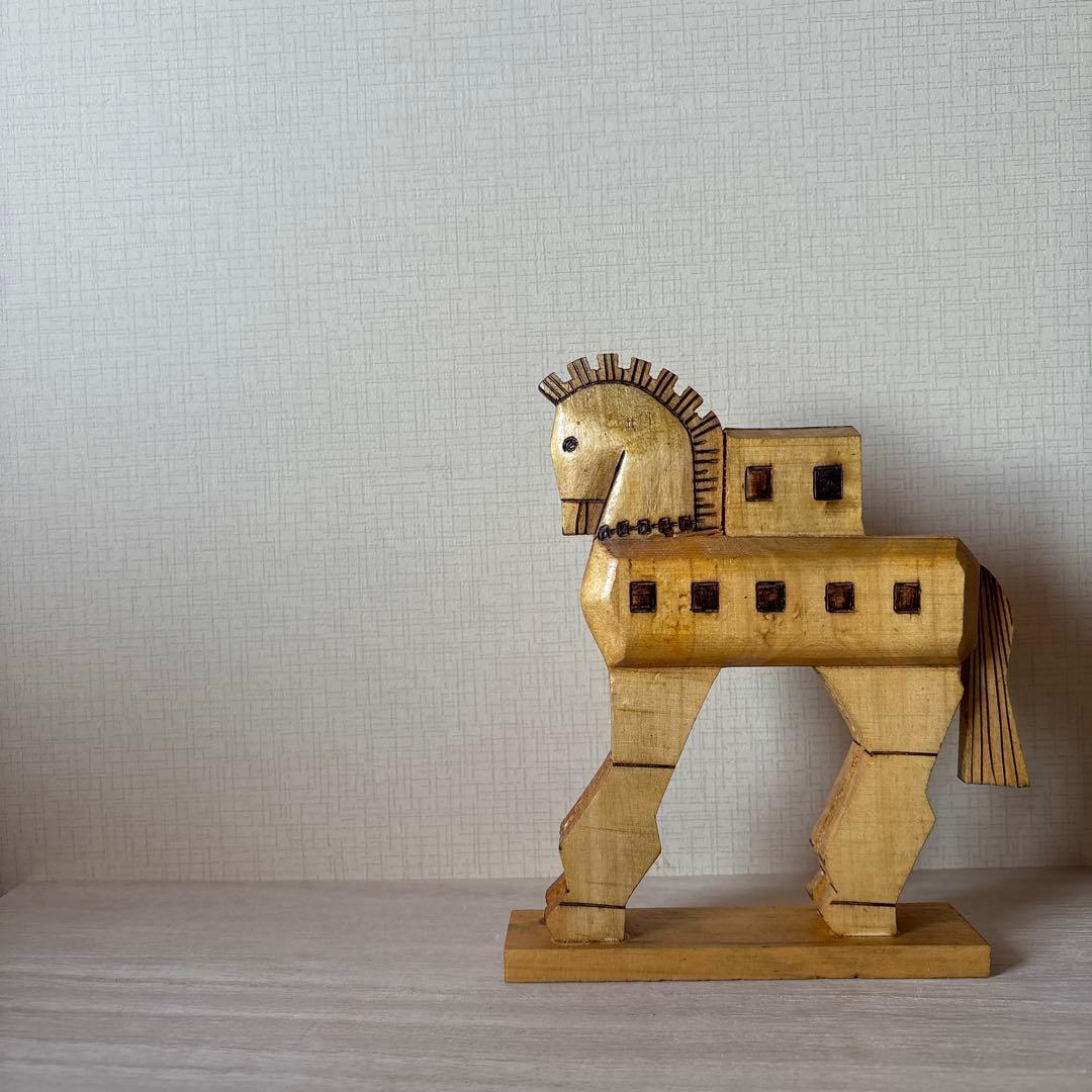 トルコ トロイの木馬 木製 置物 お土産 世界の工芸品 - メルカリ