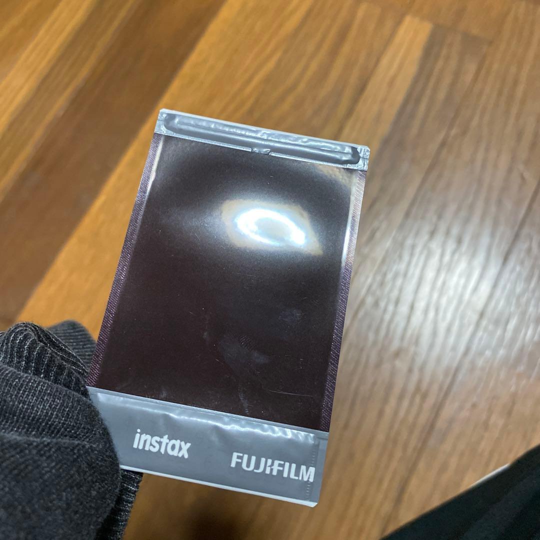 DEZERT 千秋 チェキ - メルカリ