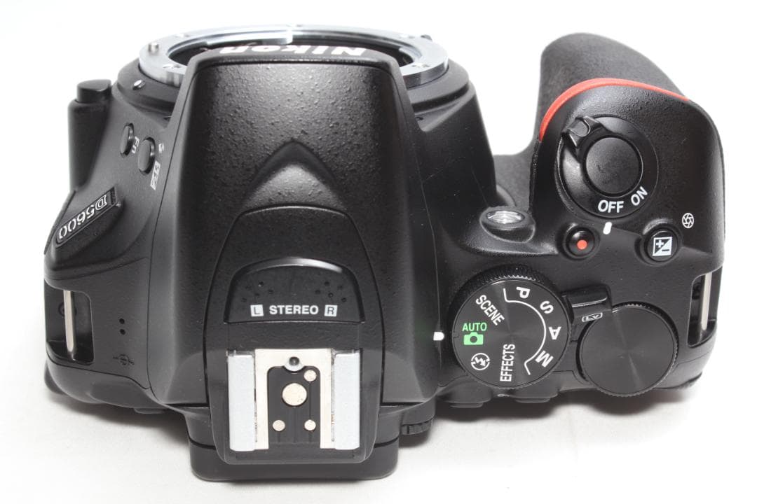 ❤️スマホとつながる最新一眼レフ❤️Nikon D5600 レンズキット