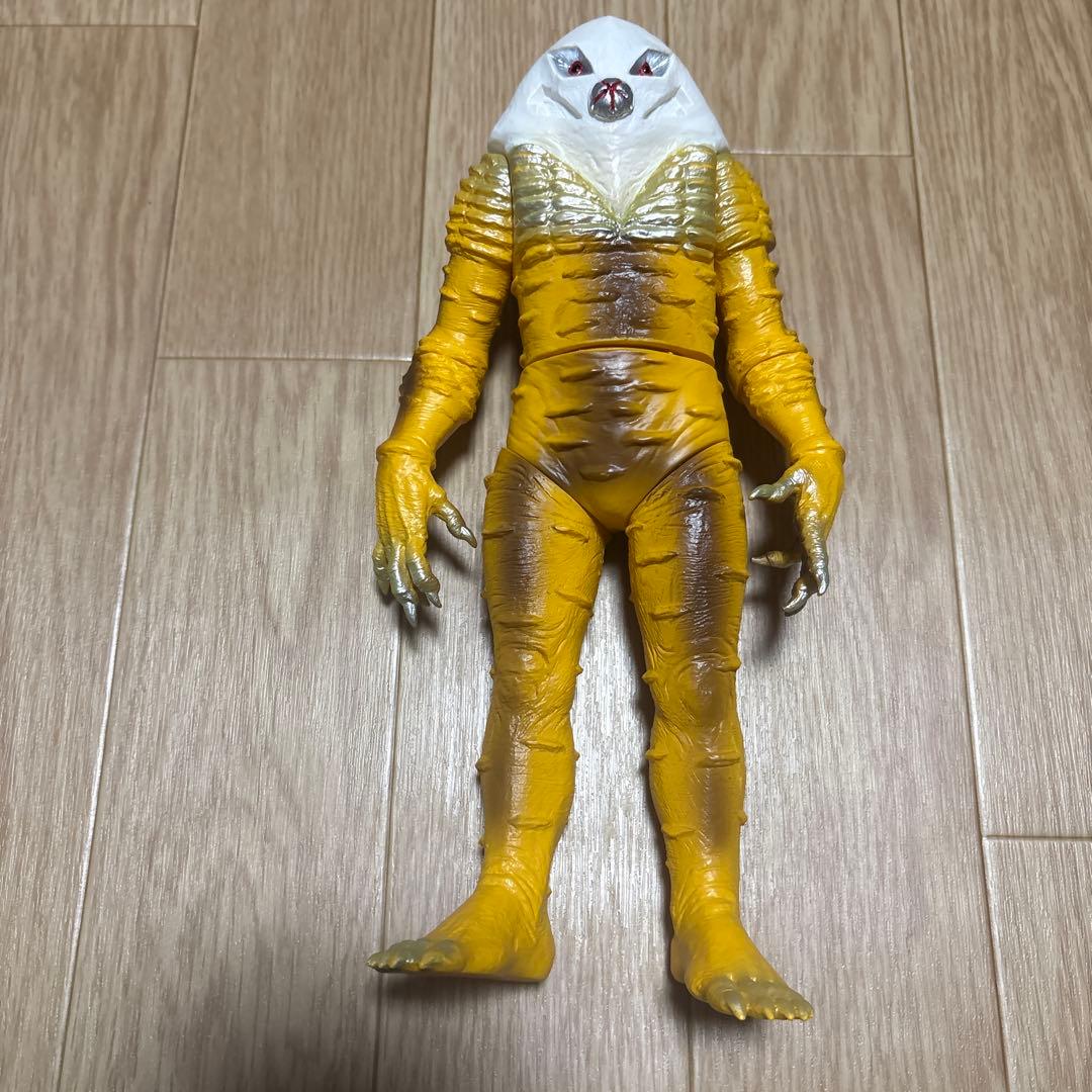 楳図かずお ウルトラマンソフビ ザラブ星人 アートストーム - メルカリ