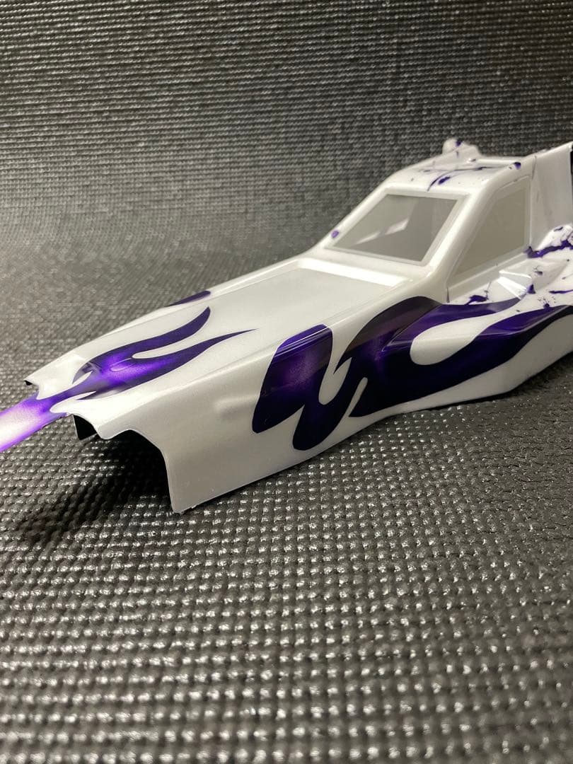 Gフォース ジェノバ塗装済みボディ - メルカリ