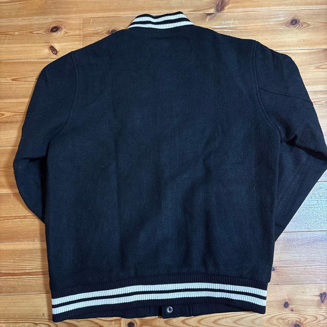 美品】Carhartt カーハート スタジャン バーシティジャケット