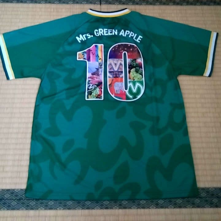 Mrs. GREEN APPLE 10 ミセスグリーンアップルTシャツ - メルカリ