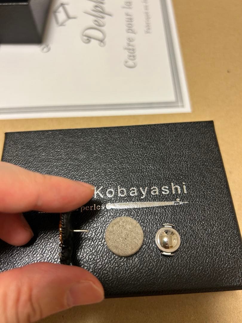 小林モー子 maison des perles カタツムリ& 音符 PIN