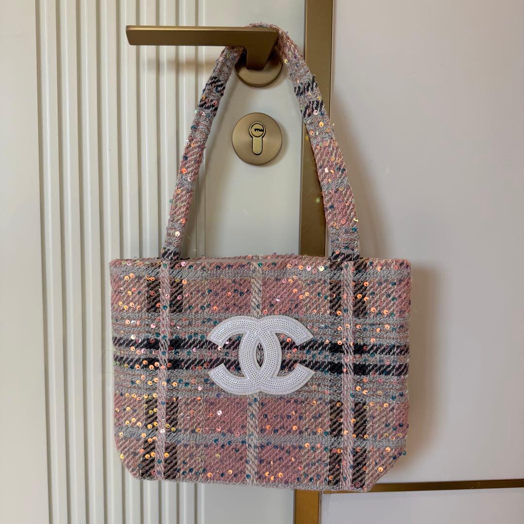 CHANEL シャネル VIP ノベルティ ツイード スパンコール トートバッグ シャネル ツイード スパンコール入り トートバッグ シャネル