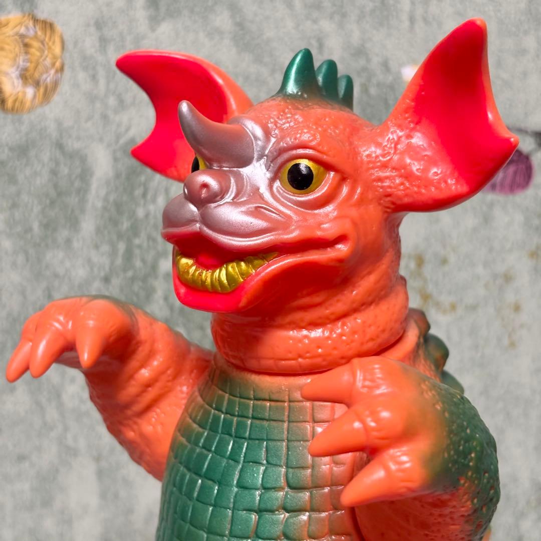 ブルマァク 『バラゴン』 1992年復刻版 ソフビ - メルカリ