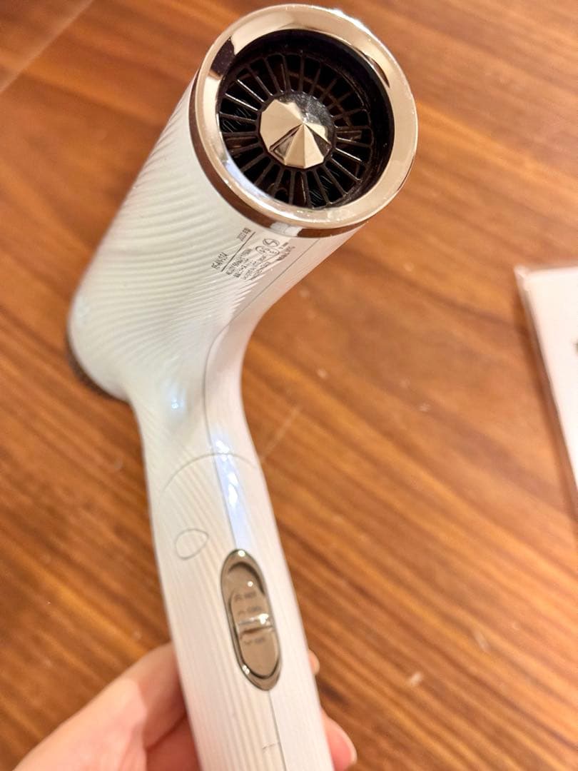 ReFa リファビューテック ドライヤースマート(一部スイッチ接触不良