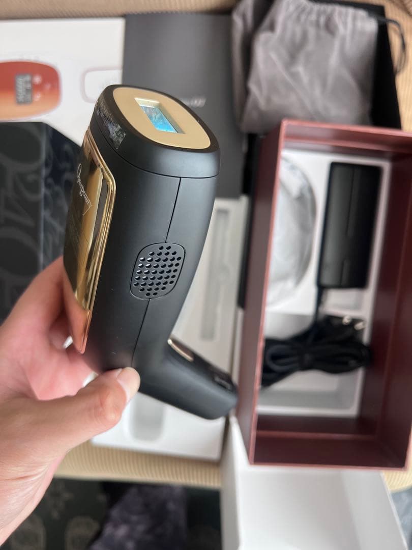 稼働ok】Opus Beauty 03 脱毛器 ブラック・ゴールド