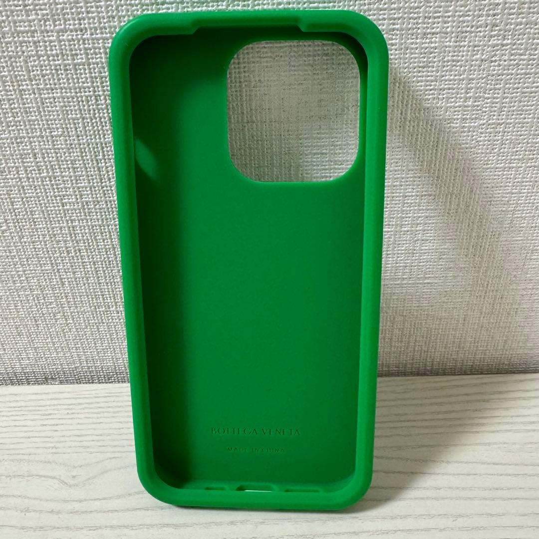 新品同様】ボッテガヴェネタ iPhone 14Pro スマホケース パラキート