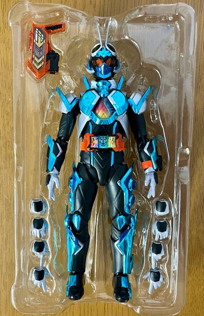 S.H.Figuarts 仮面ライダーガッチャード 3種セット