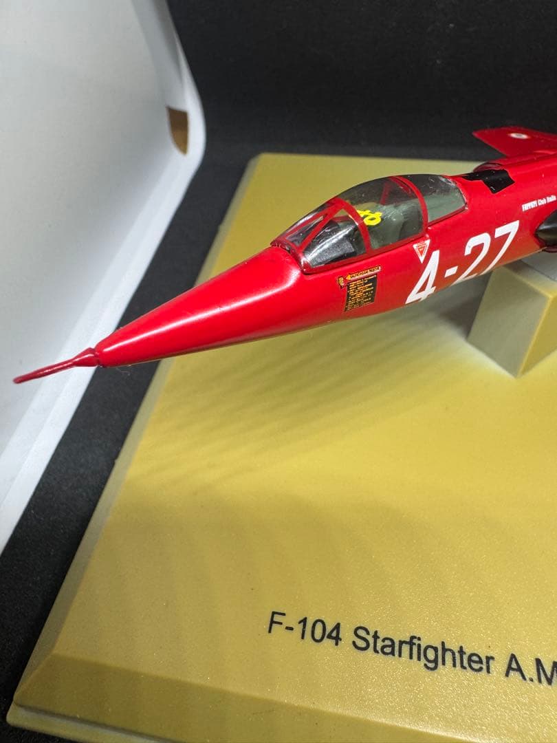 フェラーリ カラー イタリア空軍戦闘機F104 - メルカリ