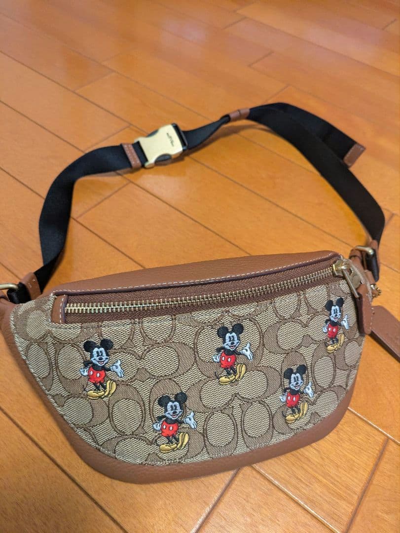 COACH ミッキーマウス ボディバッグ COACH® | Disney X Coach Rogue Bag 25 With Mickey Mouse