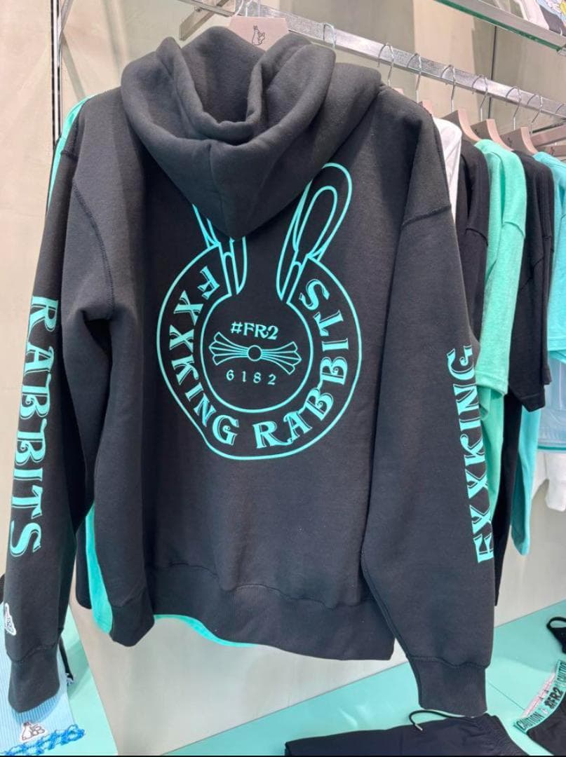 Fr2 月桃 2024新作 沖縄限定 クロムハーツ パーカー - メルカリ