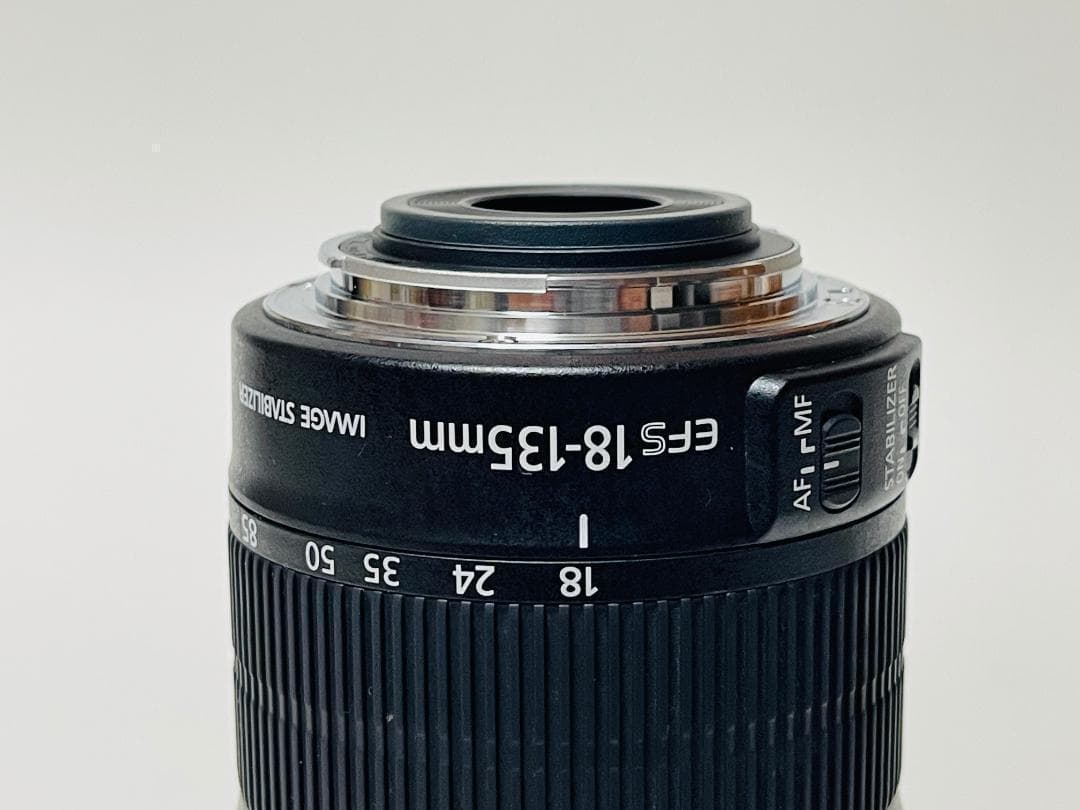 ✨美品✨Canon EF-S 18-135mm F3.5-5.6 IS STM