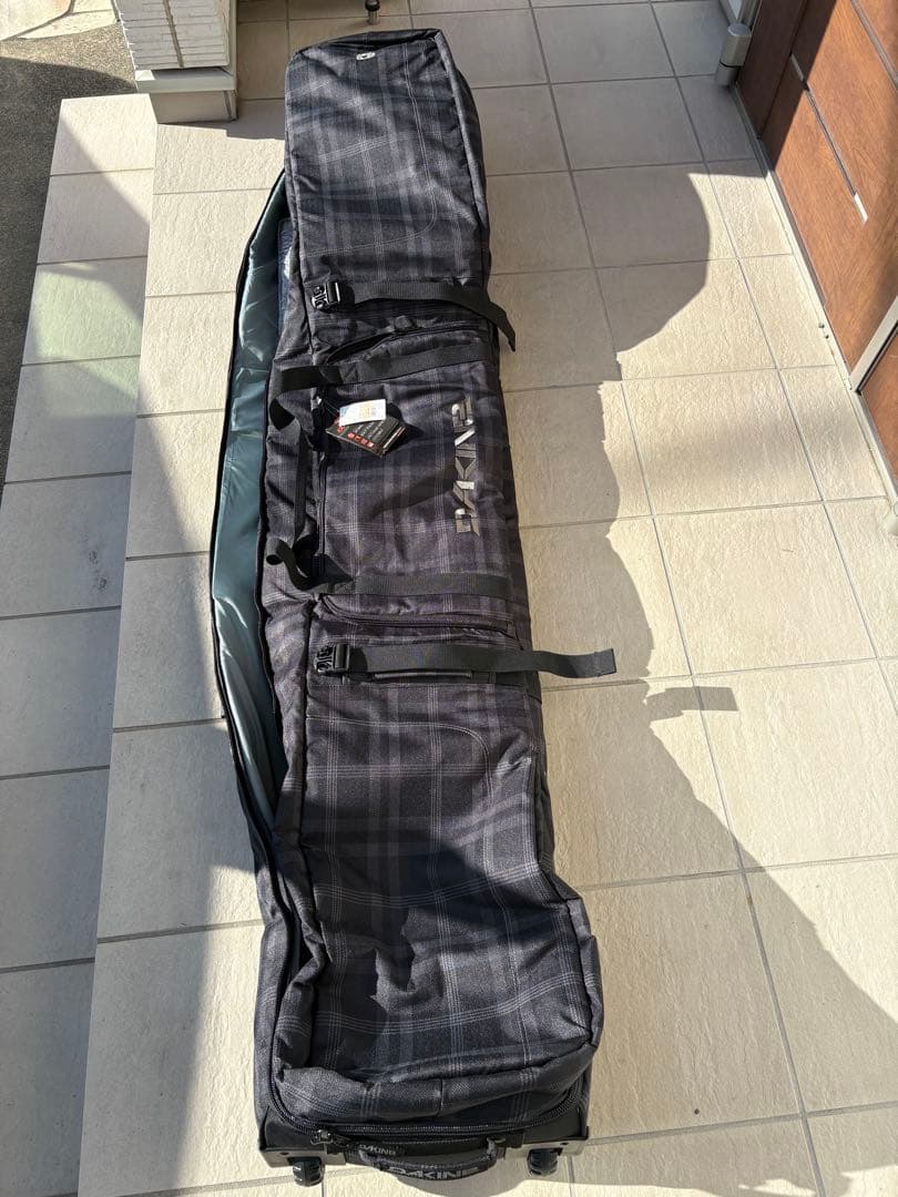 新品　DAKINE スキー・スノーボードバッグ ウィール付き　198センチ 楽天市場】【DAKINE】ダカイン 2022-2023 HIGH ROLLER SNOWBOARD BAG
