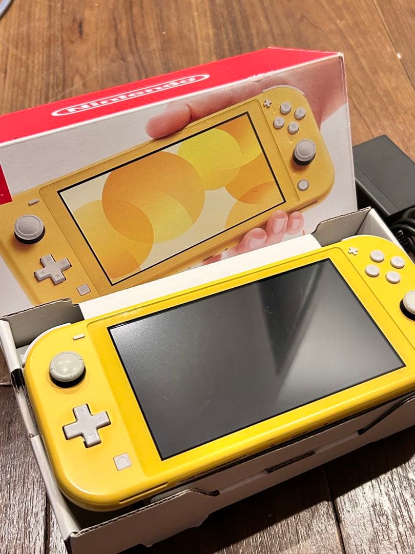 【動作確認済み】Nintendo Switch Lite イエロー 充電器付き 新品充電器付き】Nintendo Switch Lite イエロー 本体 - メルカリ