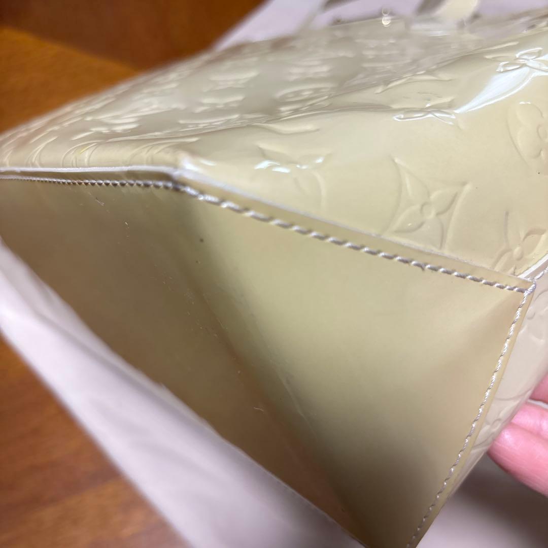 アイボリー ルイヴィトン ヴェルニ ウィルシャーMM トートバッグ