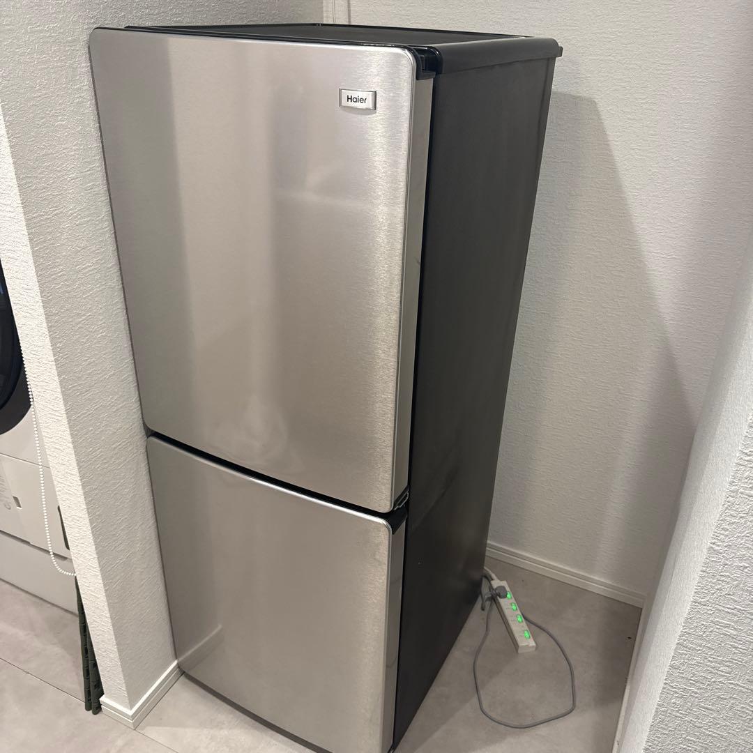 <右開き>Haier 2ドア冷蔵庫JR-XP2NF148F 説明書付2024年製 JR-XP2NF148F-XK 冷蔵庫 URBAN CAFE SERIES ステンレスブラック [2ドア