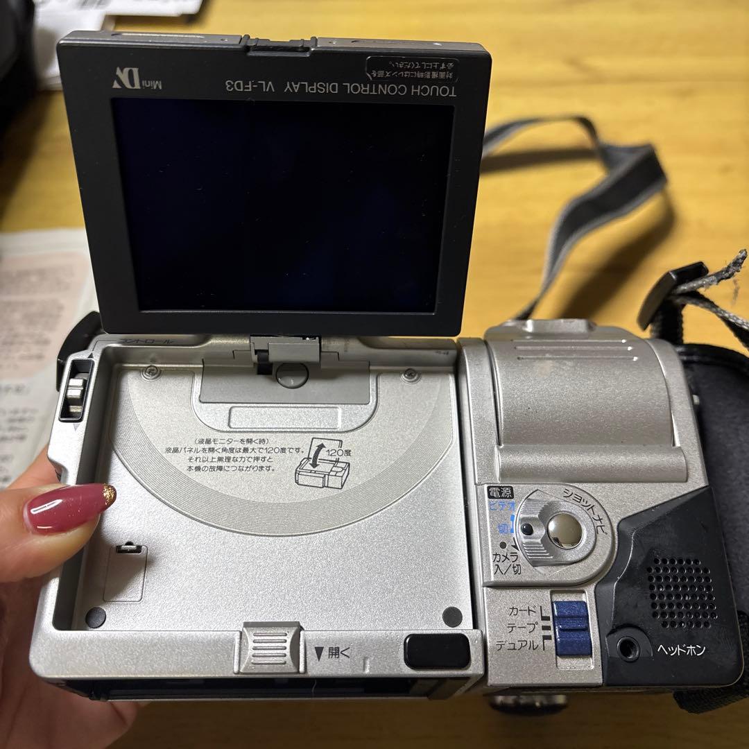 SHARP デジタルビデオカメラ VL-FD3 - メルカリ