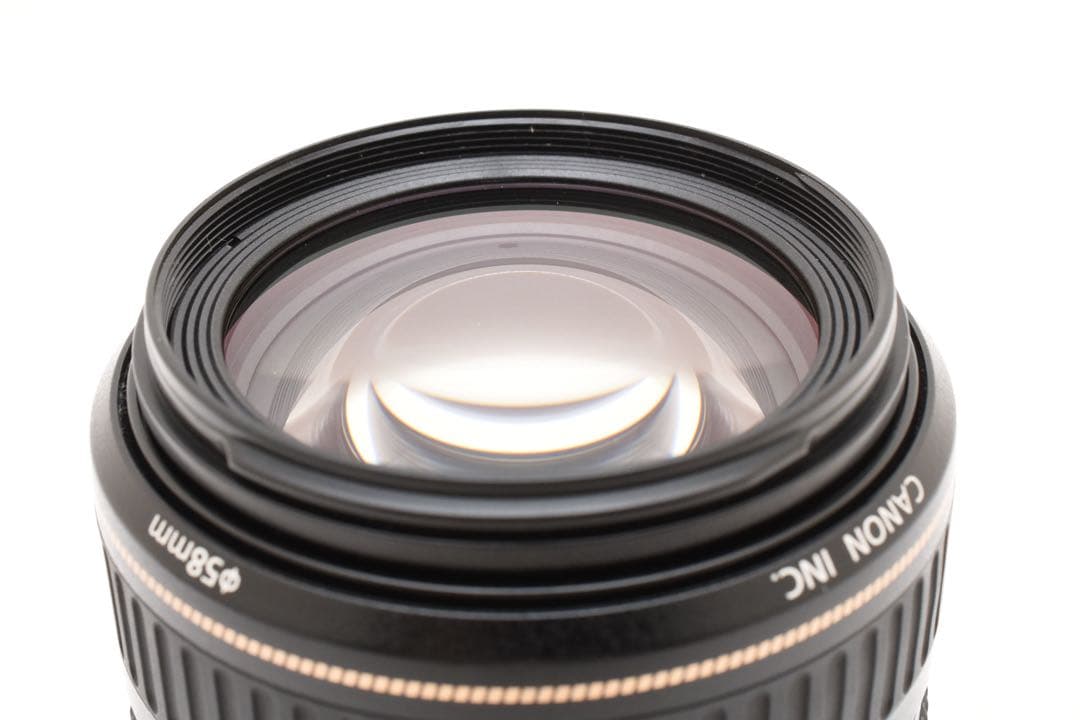 美品　Canon EF 28-105mm f/3.5-4.5 II USM