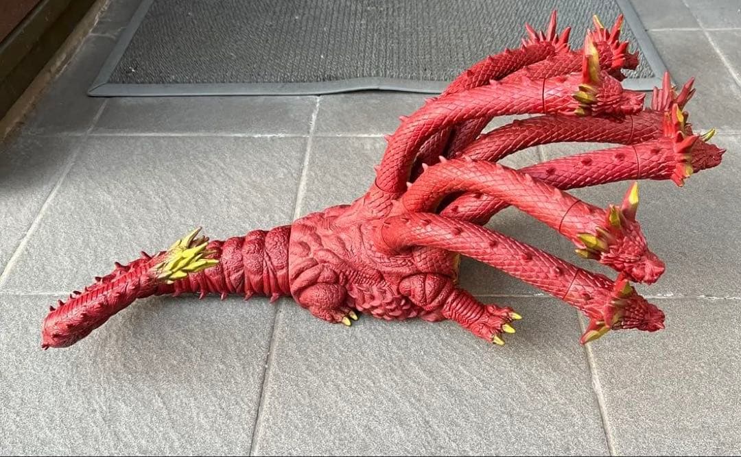 OneMall provides Mercari products: ヤマタノオロチ ヤマトタケル