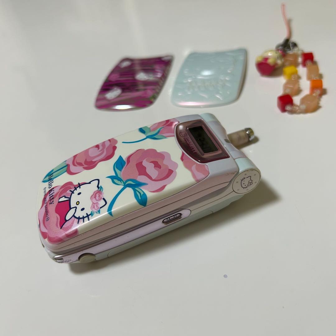 希少】au A3014S ハローキティコラボモデル ガラケー 平成レトロ