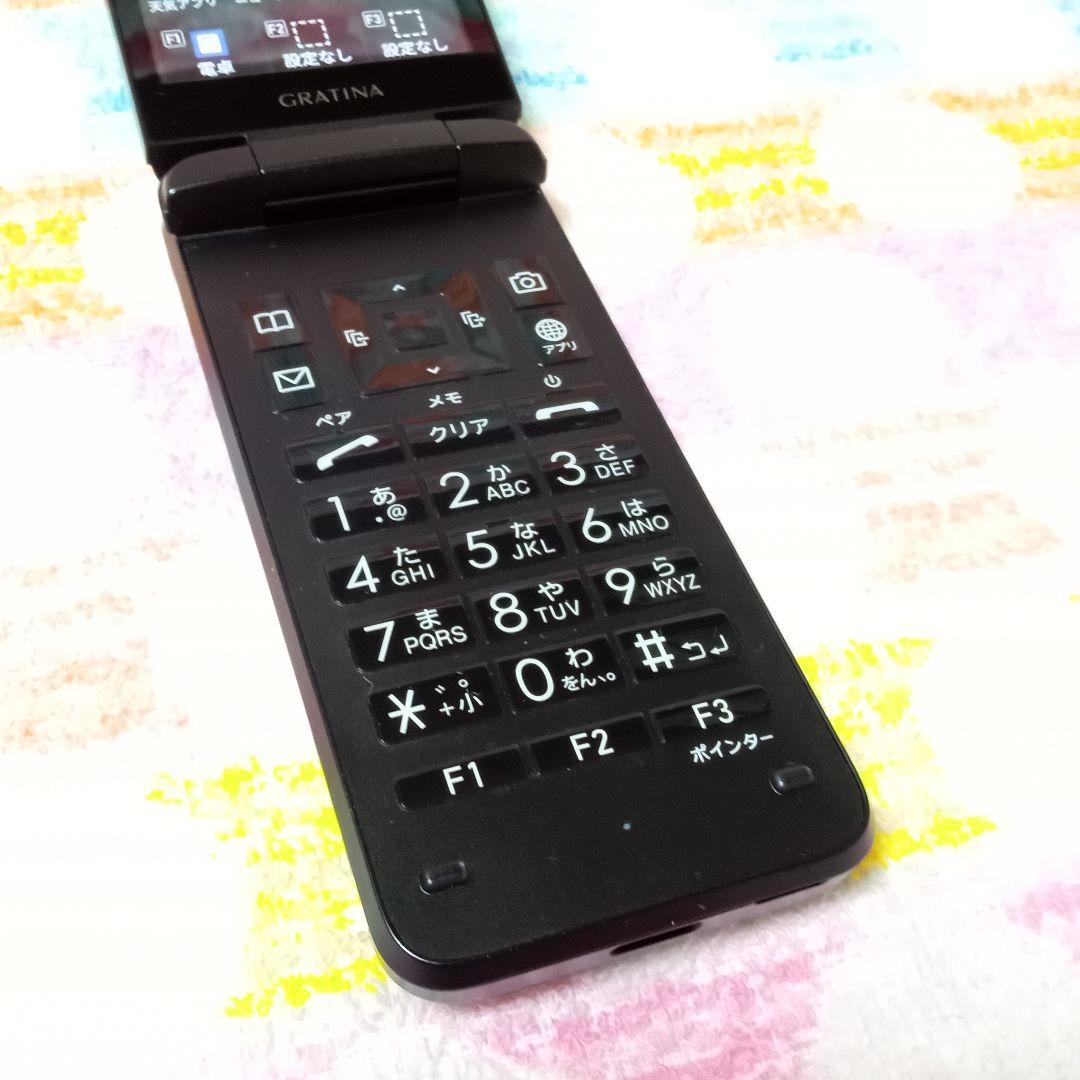 chakata-23様用 KYF42 GRATINA black 充電器セット - メルカリ