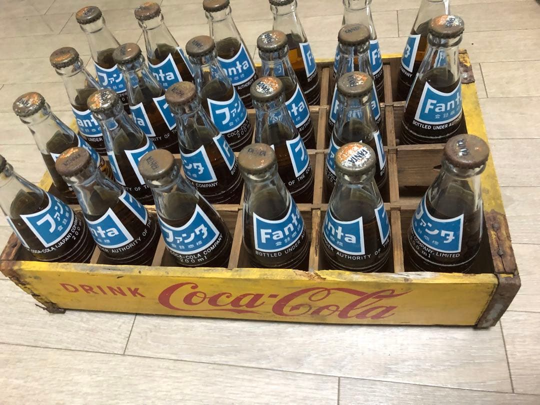 ヴィンテージ ファンタ 24本セット Yahoo!オークション -「ファンタ 瓶」(アンティーク、コレクション) の