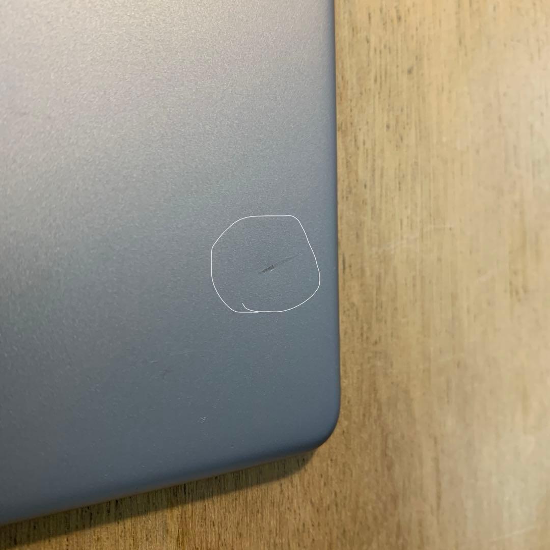 iPad 12.9インチ 第2世代 Wifiモデル iOS17.7.10 - メルカリ