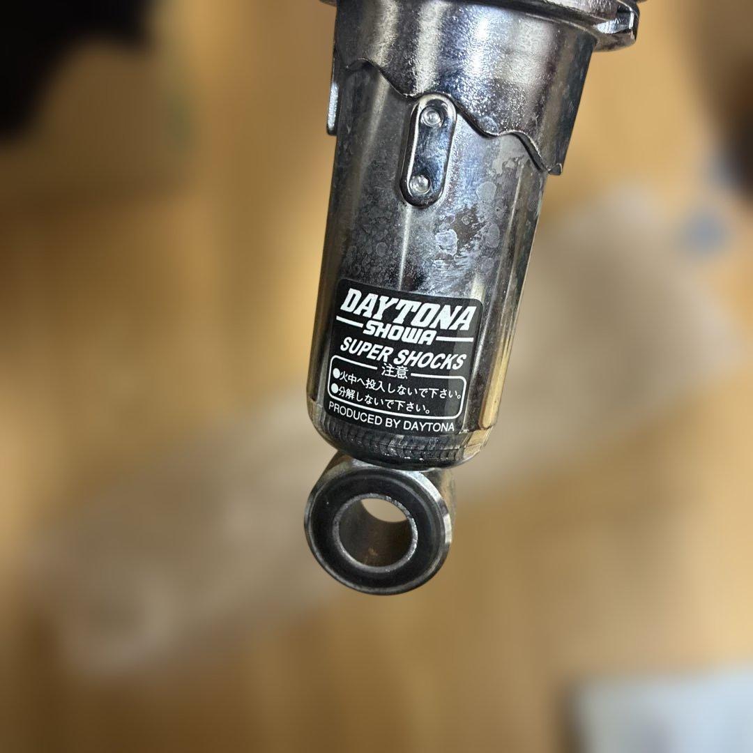 デイトナ SR400/500専用 リアサスペンション320mmリアガスショック
