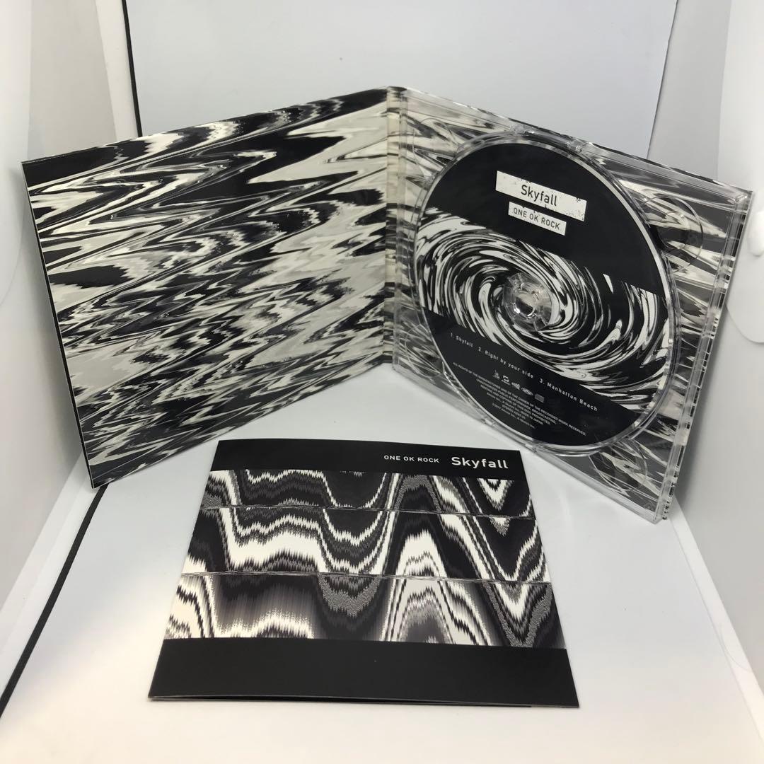 正規品 会場限定盤 Skyfall ONE OK ROCK CD ワンオクロック Amazon.co.jp: ONE OK ROCK ワンオク Skyfall 会場限定盤 CD : ホビー