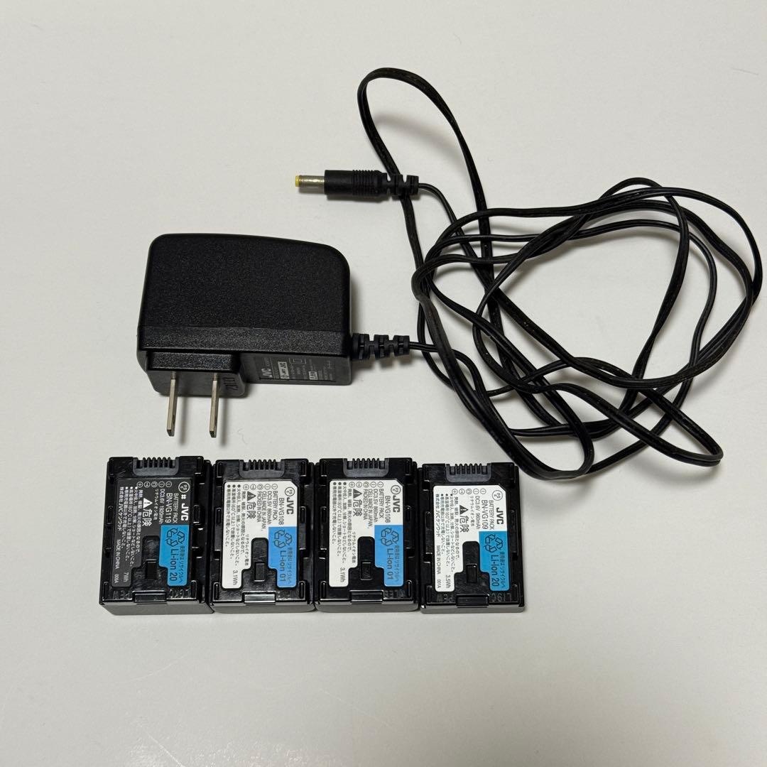 美品】JVC FULL HD GZ-E77 バッテリー4個付き - メルカリ