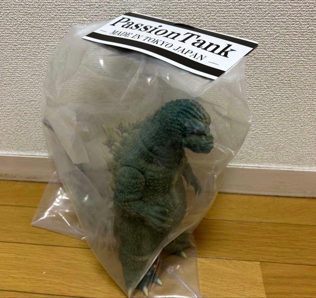 passion tank パッションタンク 1964 モスゴジ - メルカリ