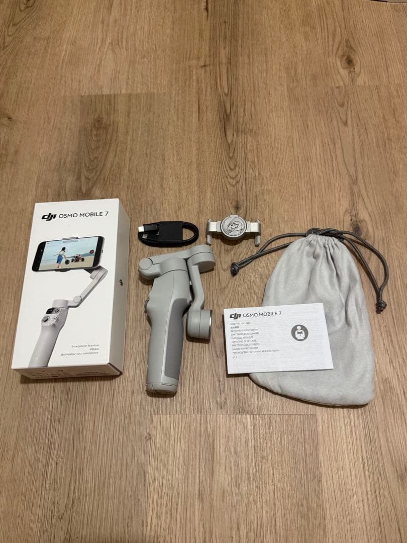 DJI OSMO MOBILE 7 スタビライザー Amazon.com: DJI Osmo Mobile 7 Gimbal Stabilizer for iPhone