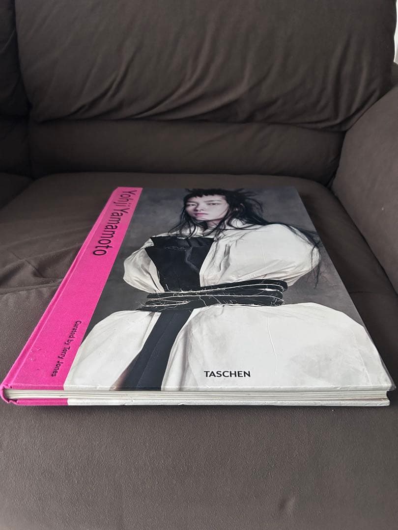 希少】Yohji Yamamoto / Terry Jones 洋書 - メルカリ