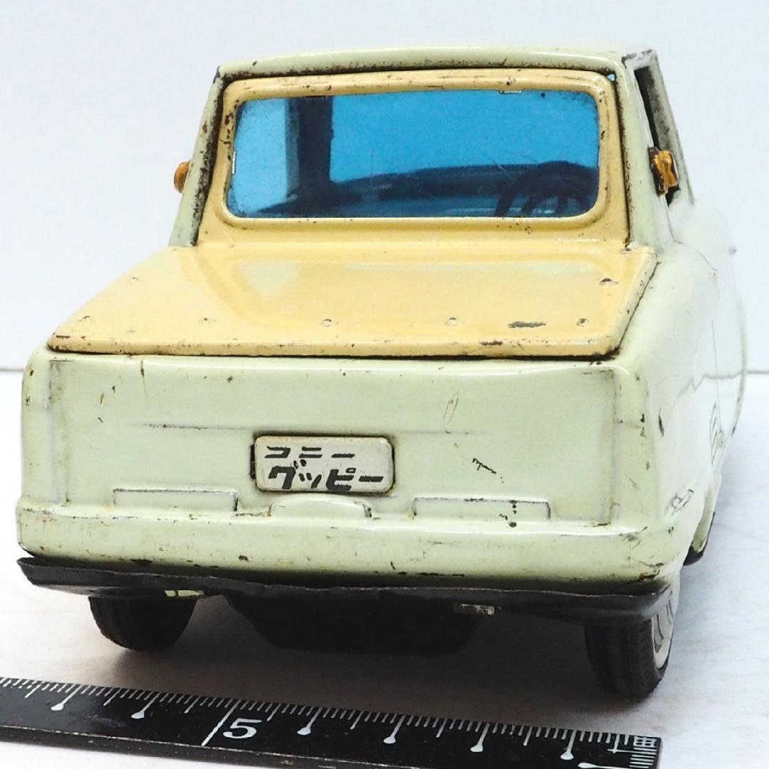 萬代屋【愛知機械工業コニー グッピー薄黄緑 ミラー欠】ブリキtin car