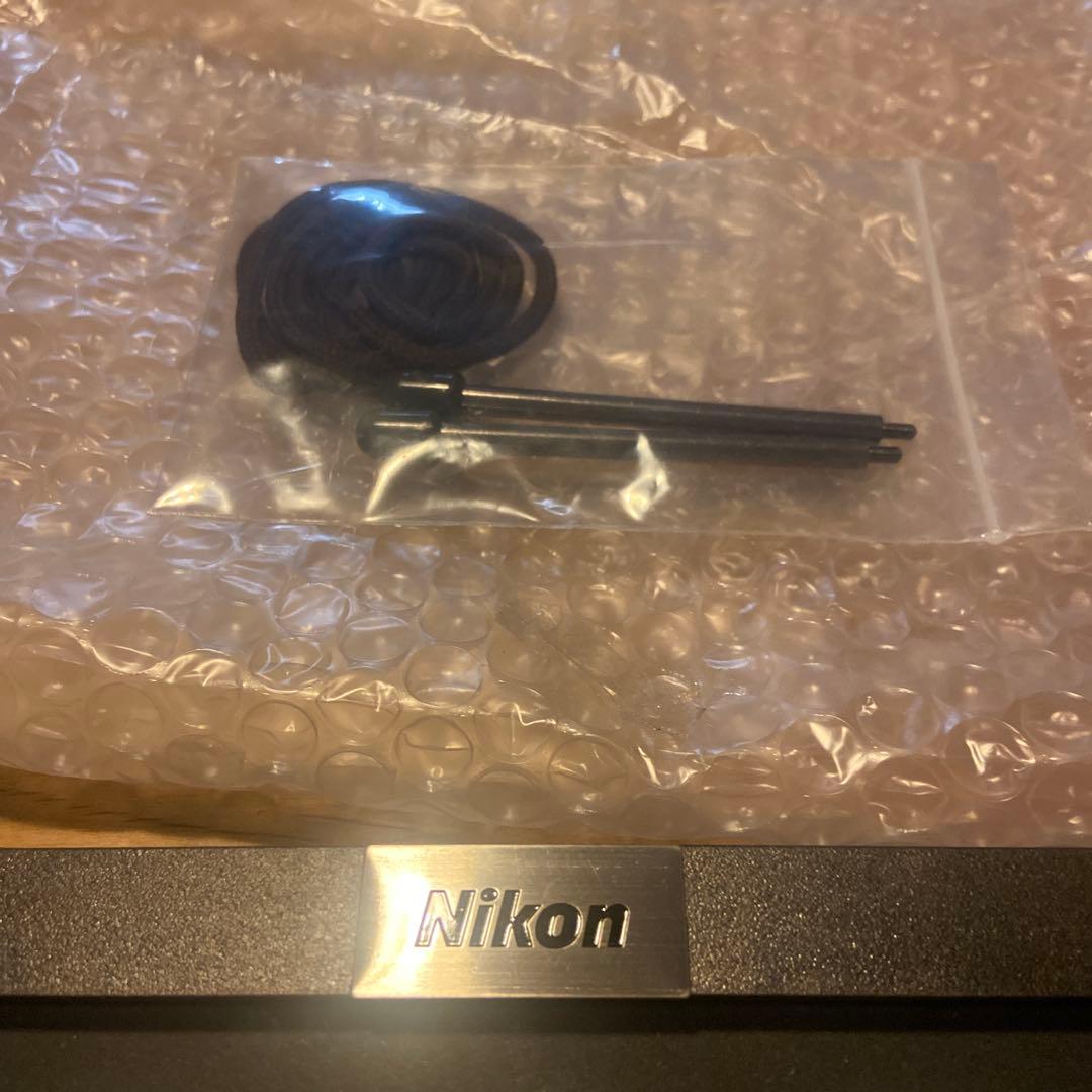 Nikon 100周年記念 カメラモデル ピンバッジ - メルカリ