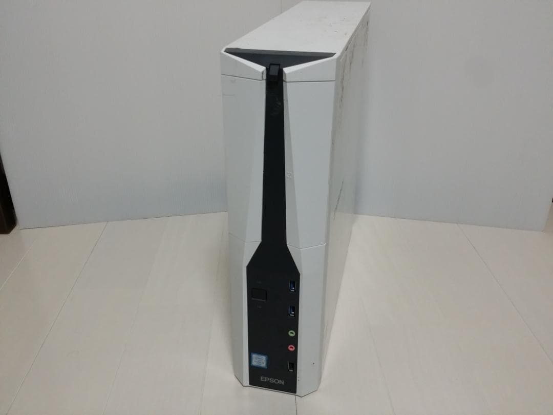 DELL Inspiron3471 i3-9100/メモリなし/HDDなし