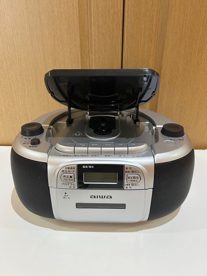 高品質 aiwa CDラジオカセットレコーダー CSD-M20