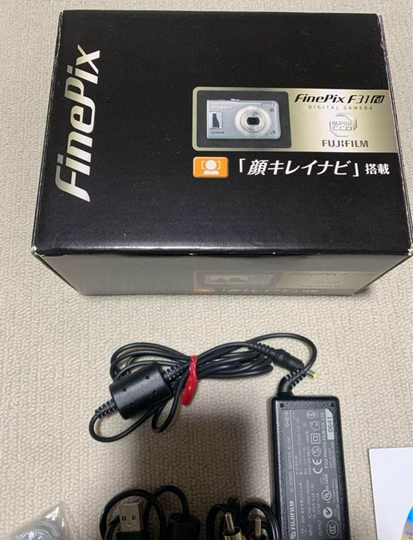 伝説の名機FINEPIX F31fd奇跡の超美品早い者勝ち（入手困難