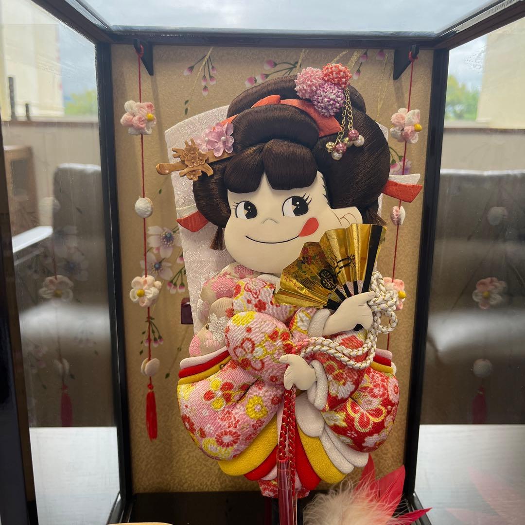レアな吉徳大光作ペコちゃん羽子板 - メルカリ