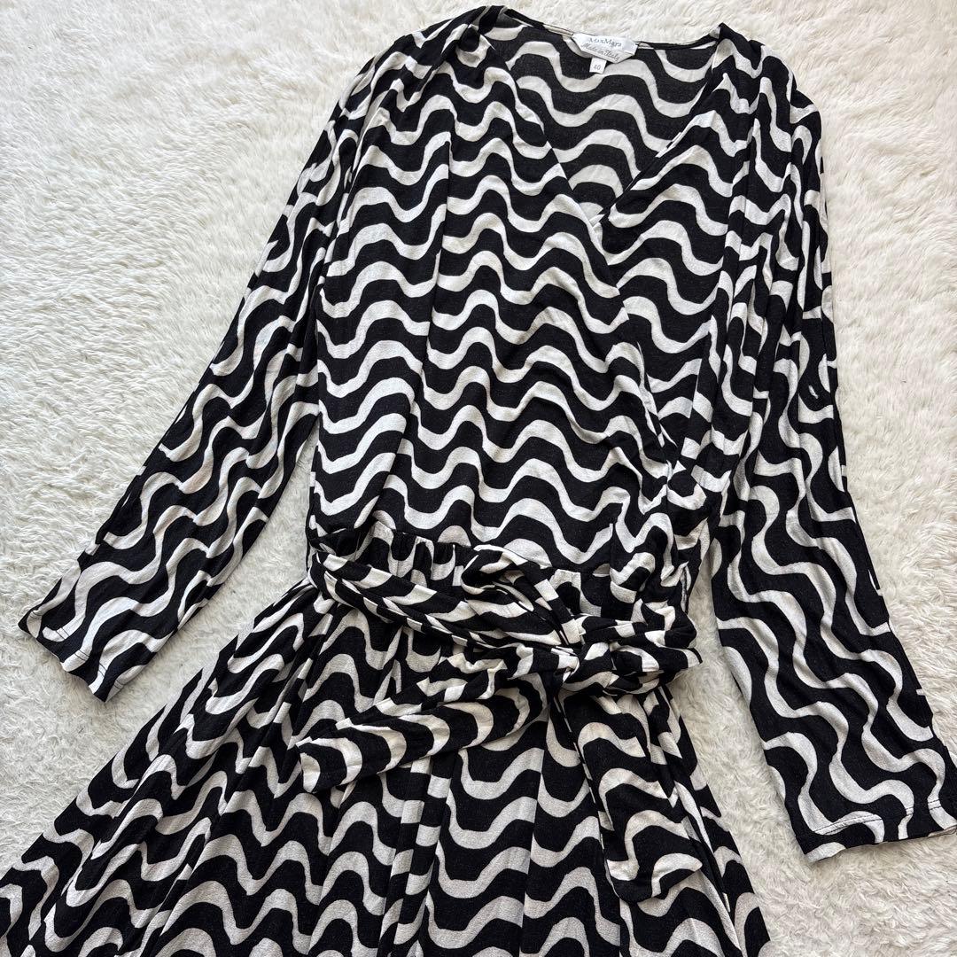 マックスマーラ 白タグ カシュクール風ジャージーワンピース