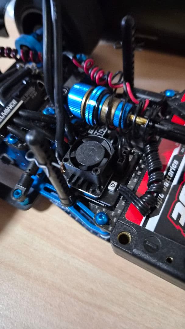 やーさん専用 タミヤ TRF104 オプション多数 M17セット - メルカリ