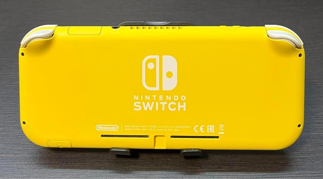 743) 整備済み Switch Lite イエロー